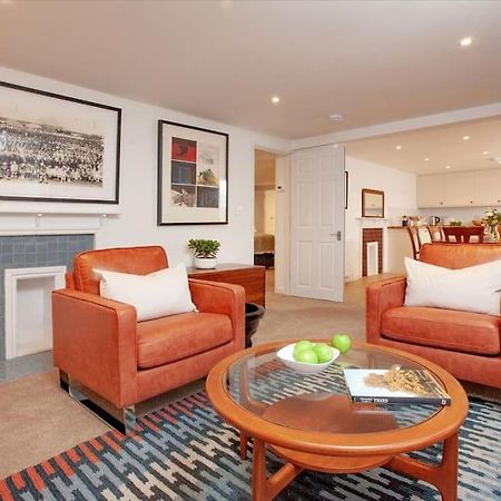 1 Perfectly Located Stylish, Comfortable Apartment Sidmouth Exterior foto
